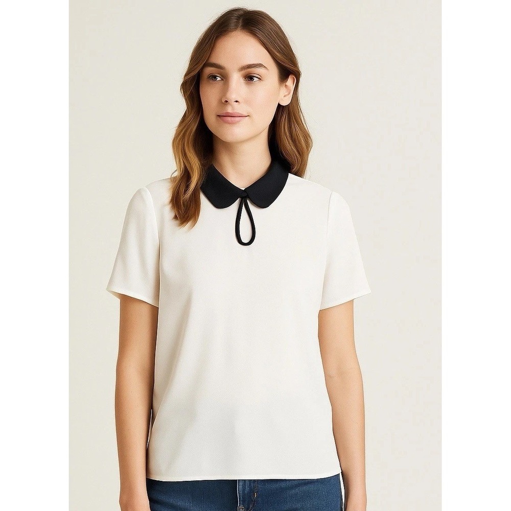 Modcloth T-Shirt Women's M White Keyhole Neck Short 50s Collared Retro‎